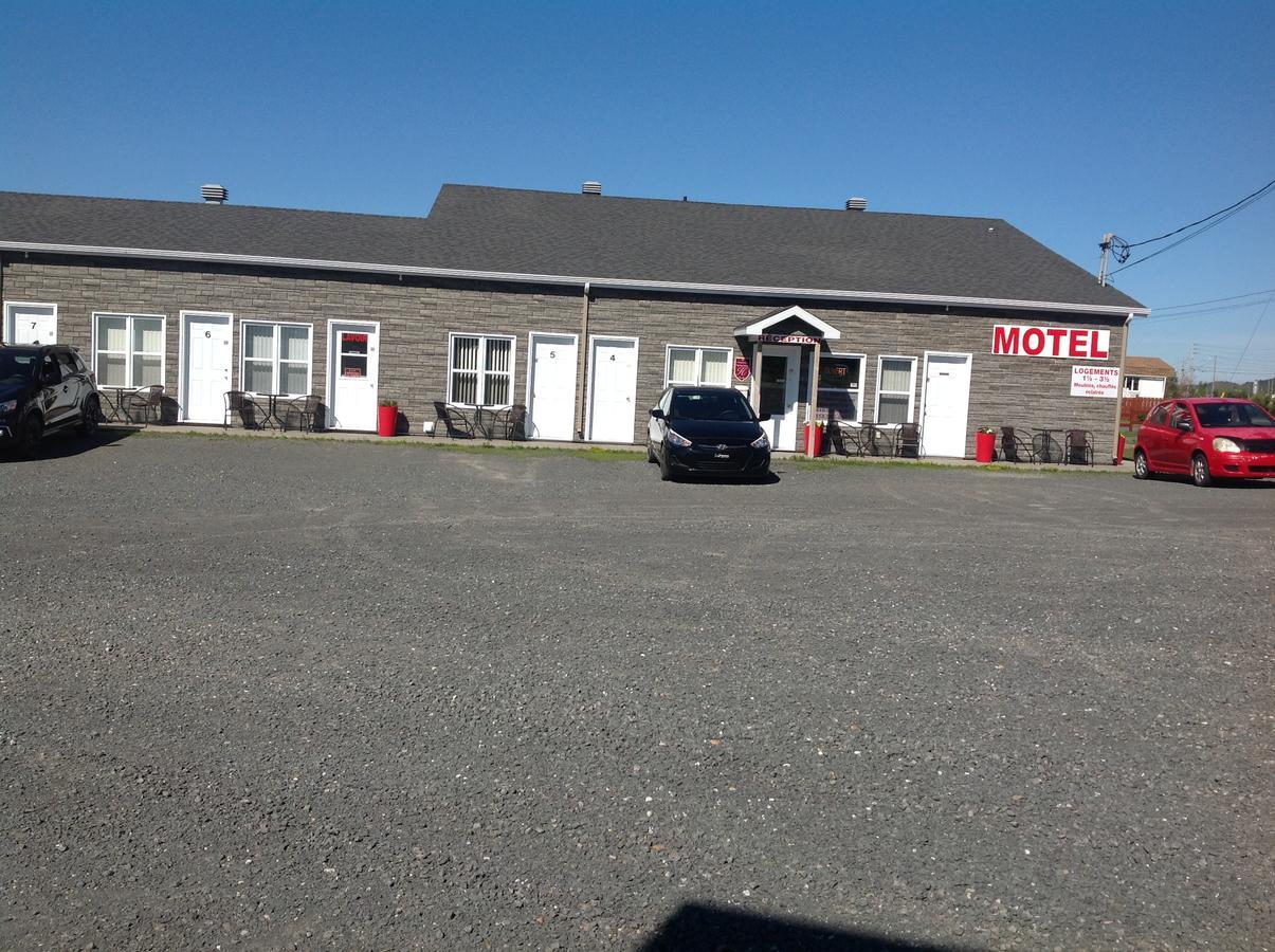 Les De La Aparthotel 2*